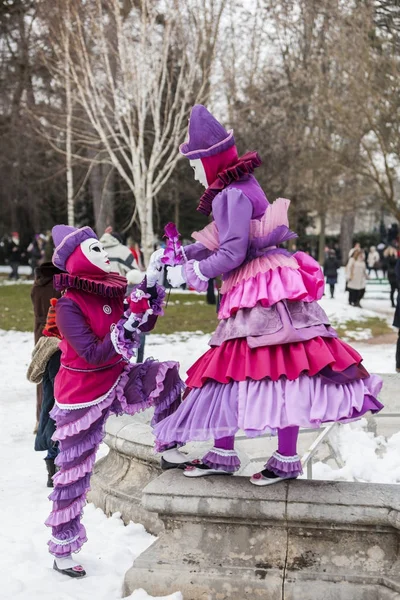 Skrytého pár - Annecy benátský karneval 2013 — Stock fotografie