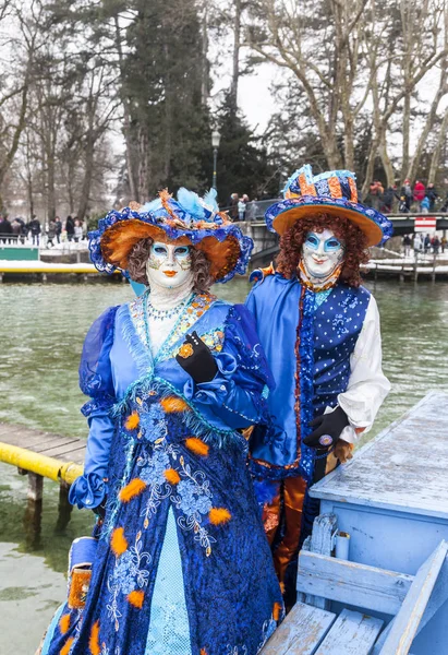 Gizli çift - Annecy Venedik Karnavalı 2013 — Stok fotoğraf