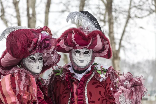 Skrytého pár - Annecy benátský karneval 2013 — Stock fotografie