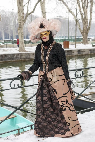 Verkleidete Person - annecy venezianischen Karneval 2013 — Stockfoto