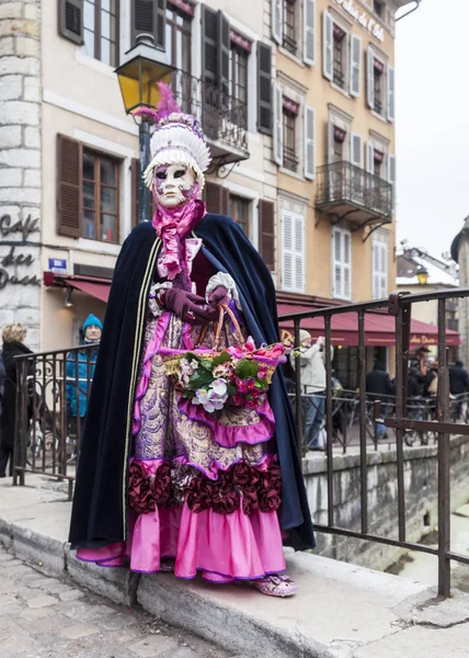 Förtäckt Person - Annecy venetianska karnevalen 2013 — Stockfoto