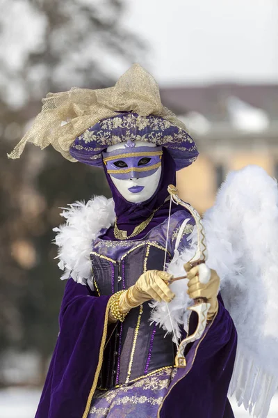 Cupid maskované osoby - Annecy benátský karneval 2013 — Stock fotografie