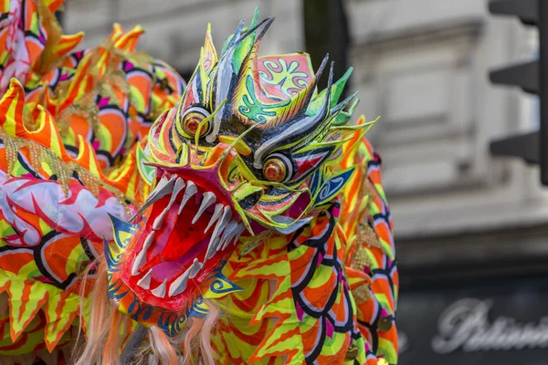 Chinesischer Drache - Chinesische Neujahrsparade, Paris 2018 — Stockfoto