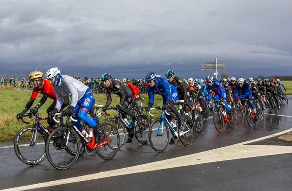 Het Peloton - Parijs-Nice 2017 — Stockfoto