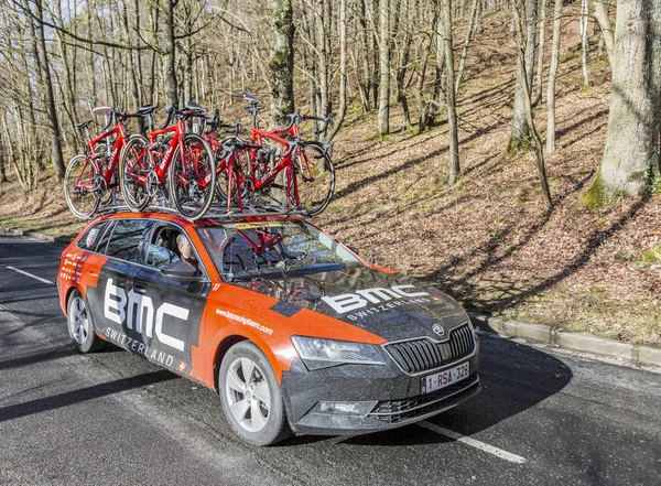 El coche del equipo BMC Racing - Paris-Nice 2017 — Foto de Stock