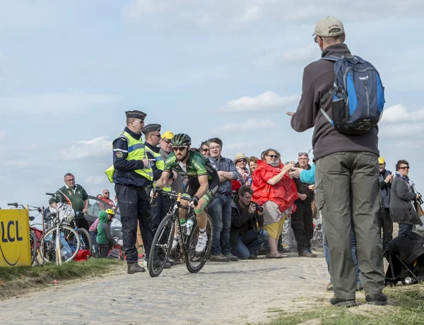 Ο ποδηλάτης Morgan Lamoisso - Παρίσι Roubaix 2015 — Φωτογραφία Αρχείου