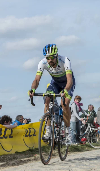 A kerékpáros Sam Bewley - Paris Roubaix 2015 — Stock Fotó