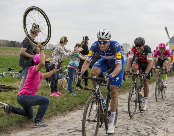 Bisikletçi Greg Van Avermaet - Paris-Roubaix 2018 — Stok fotoğraf