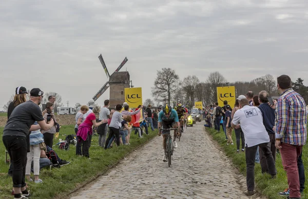 Grupo de ciclistas - Paris-Roubaix 2018 — Foto de Stock