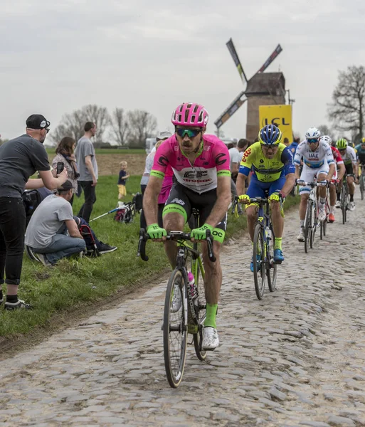 Il Peloton - Parigi-Roubaix 2018 — Foto Stock