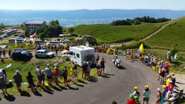 法国杜大哥伦比亚人 Col Grand Colombier France Jul 在2016年环法自行车赛 Tour France 2016 — 图库视频影像