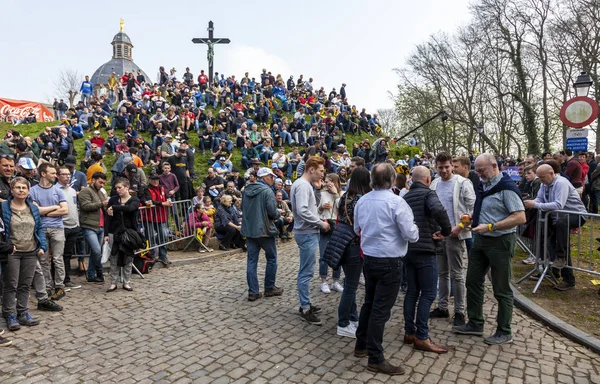 Dav diváků - Tour of Flanders 2019 — Stock fotografie