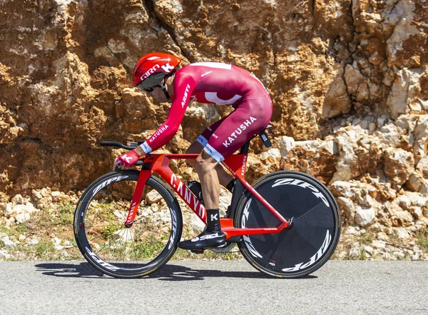 Col du Serre de Tourre, Fransa - 15 Temmuz 2016: Katusha Takımı 'ndan İspanyol bisikletçi Alberto Losada, Fransa Bisiklet Turu sırasında Col du Serre de Tourre' da Ardeche Gorges 'da bireysel deneme safhasında at sürüyor