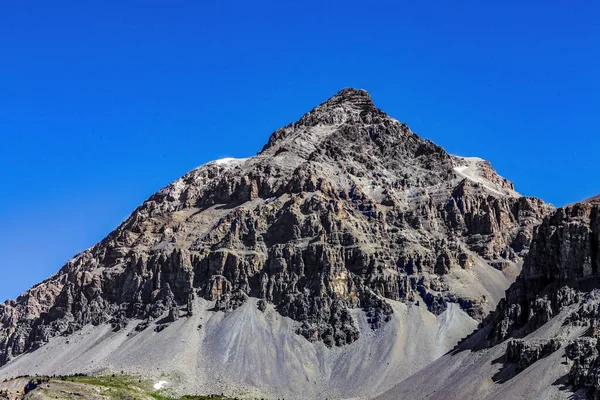 Primer Plano Del Pico Baltazar 3153M Rois Mages Situado Valle — Foto de Stock