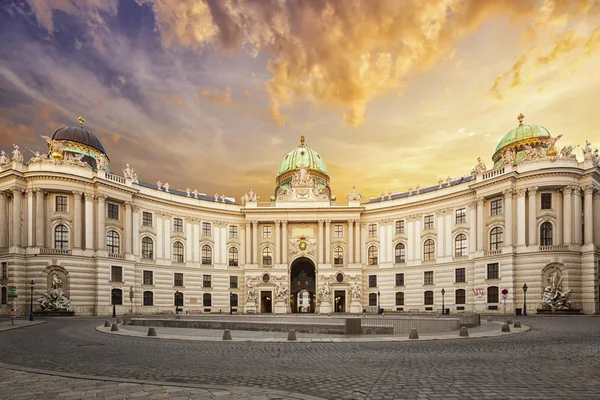 Palacio Hofburg Plaza San Miguel Michaelerplatz Viena Austria — Foto de Stock