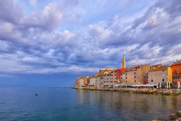 Παραθαλάσσια Άποψη Της Παλιάς Πόλης Rovinj Κροατία — Φωτογραφία Αρχείου