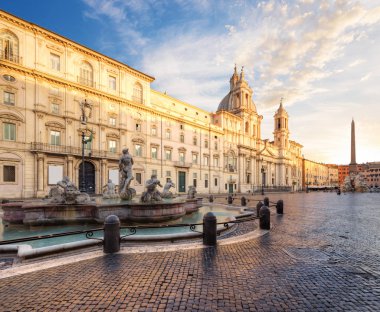 Piazza Navona 'da Sant' Agnese, Roma, İtalya.