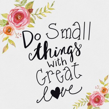 Beyaz arkaplanda metni olan güzel çiçekler