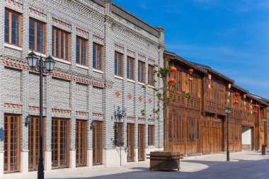Bir sokaktaki eski Çin tarzı tuğla ve ahşap evler, Üç Sokak ve Yedi Sokak, Fuzhou, Fujian, Çin. Bu geçen yüzyılın başında geleneksel mimari tarzdır..
