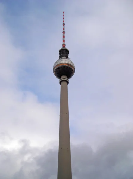 Берлинская телекоммуникационная башня — стоковое фото