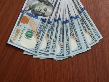 Money.International iş.