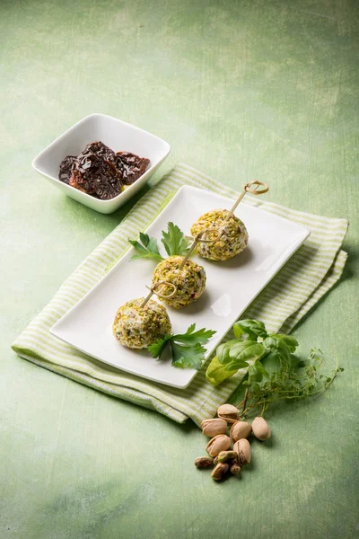 Vegetarian meatballs with ricotta dried tomatoes and pistache — Stock Photo, Image