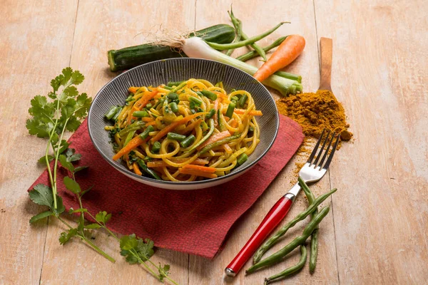 Oriental Noodles Turmeric Spice Vegetables — Stock Photo, Image