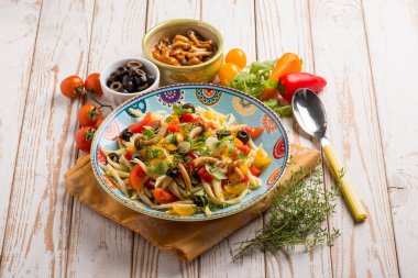 cold salad pasta witn mushroom tomatoes capsicum and black olives