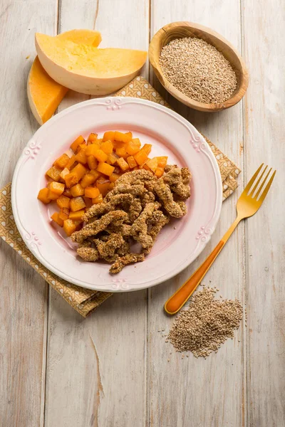 Breaded Chicken Roasted Pumpkin — Stock Photo, Image