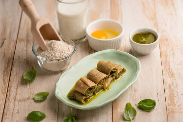 Crêpes Met Pestosaus Ingrediënten — Stockfoto