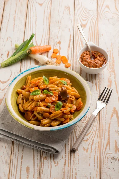 Gnocchetti Com Pesto Siciliano Vermelho — Fotografia de Stock