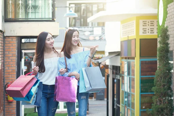 İş alışveriş durum fikir kavramı.