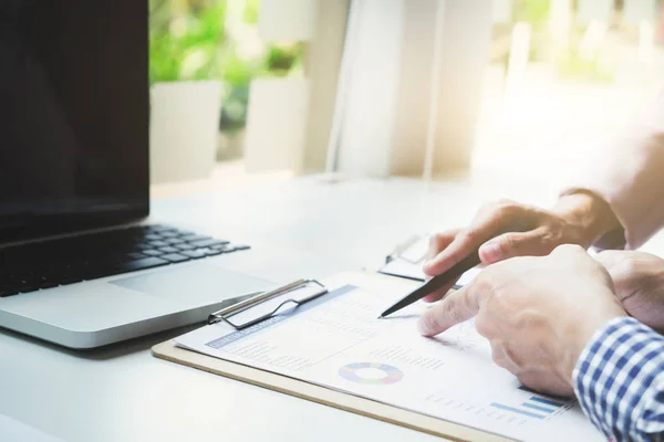 Reunión de negocios concepto de trabajo en equipo . —  Fotos de Stock