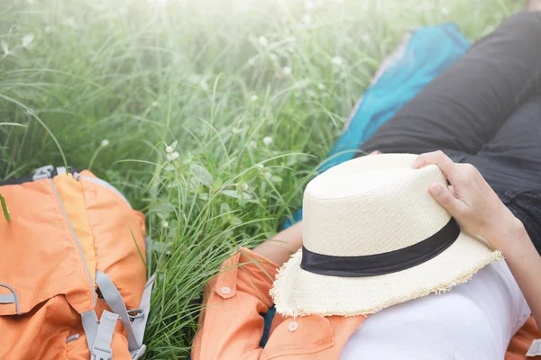 Girl lay down to relax in summer. — Stock Photo, Image