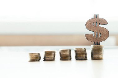 Bankacılık ve para boşaltmak arka plan fikir kavramı kaydetme.