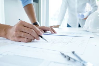 mimari proje için Toplantı mühendis. ortak çalışma