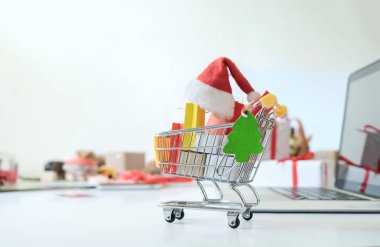 Online alışveriş, teslimat alışveriş iş internet.