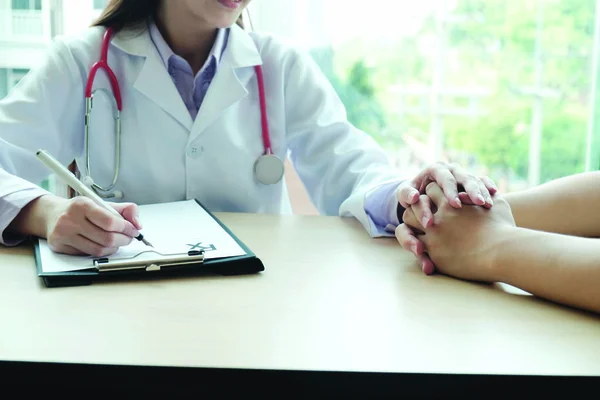 Dokter en patiënt — Stockfoto