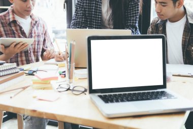 İşadamları ekip çalışması beyin fırtınası Toplantı.