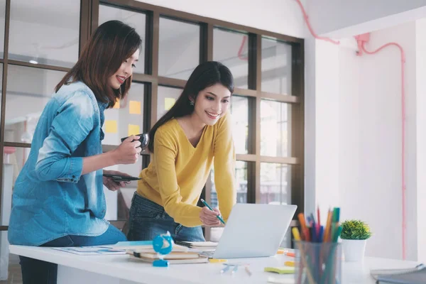 Business Start lagarbete Brainstroming och utbildning koncept. — Stockfoto