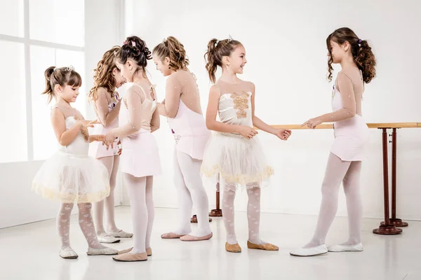 Niedliche kleine Ballerinen — Stockfoto