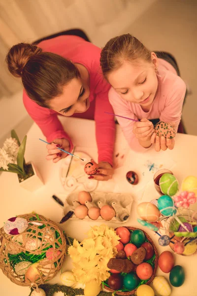 Painting Easter Eggs — Stock Photo, Image
