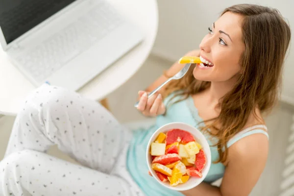 Healthy Fruits Breakfast — Stock Photo, Image