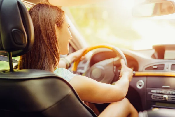 Young Woman Driver — Stock Photo, Image
