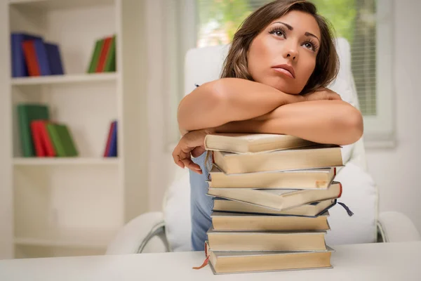 Young female student — Stock Photo, Image