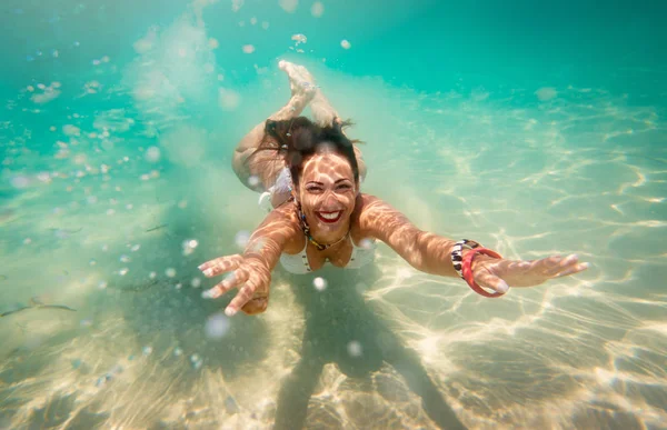 Beautiful Young Woman Diving Underwater Sea — Stock Photo, Image