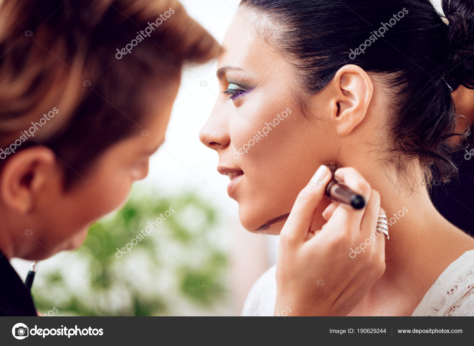 Makeup Artist Contouring Face Model Stock Photo by ©MilanMarkovic 190629244