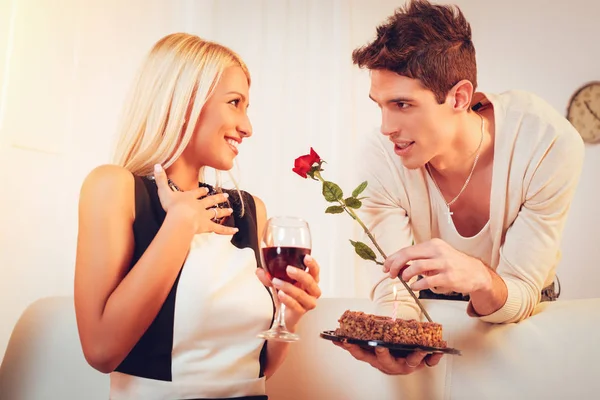 Young Man Rose Hand Giving Birthday Cake Girlfriend — Stock Photo, Image