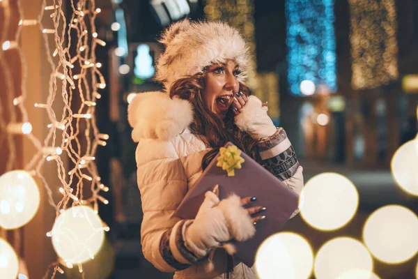 Cheerful Young Woman Gift Box Having Fun City Street Christmas — Stock Photo, Image