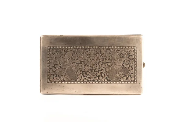 Caixa de cigarro prata gravado antigo — Fotografia de Stock